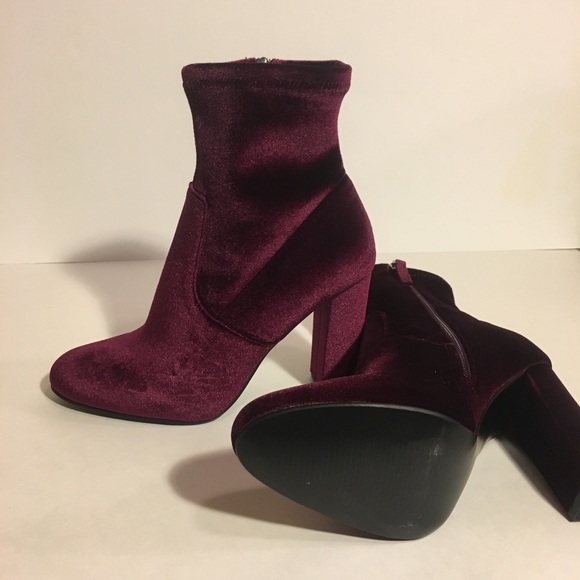 NWOT Steve Madden Edit Burgundy Ankle Boots - Picture 6 of 7